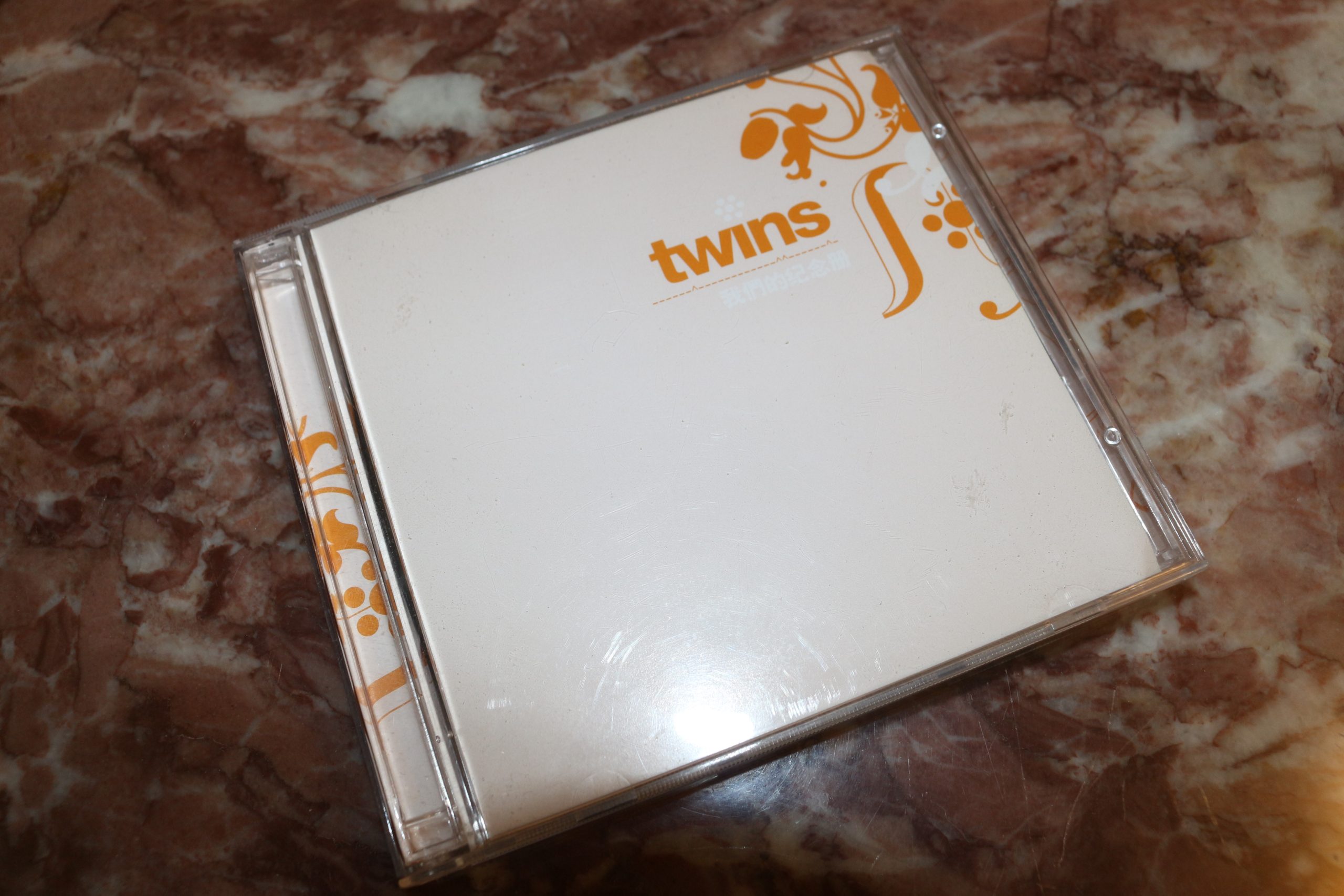 TWINS 我們的記念冊