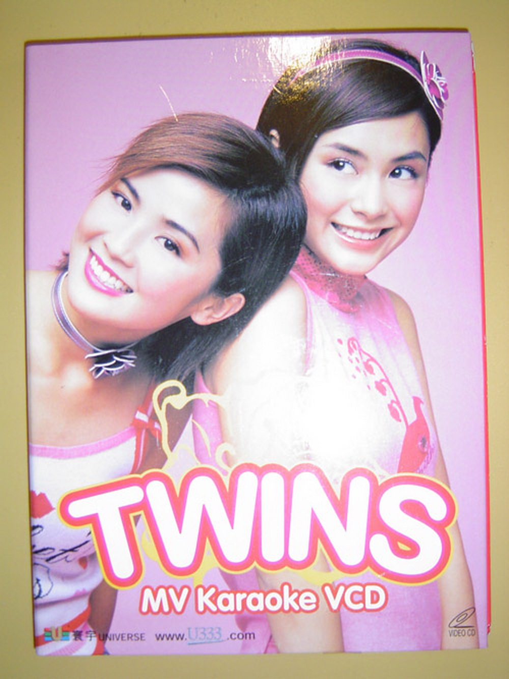 TWINS MV